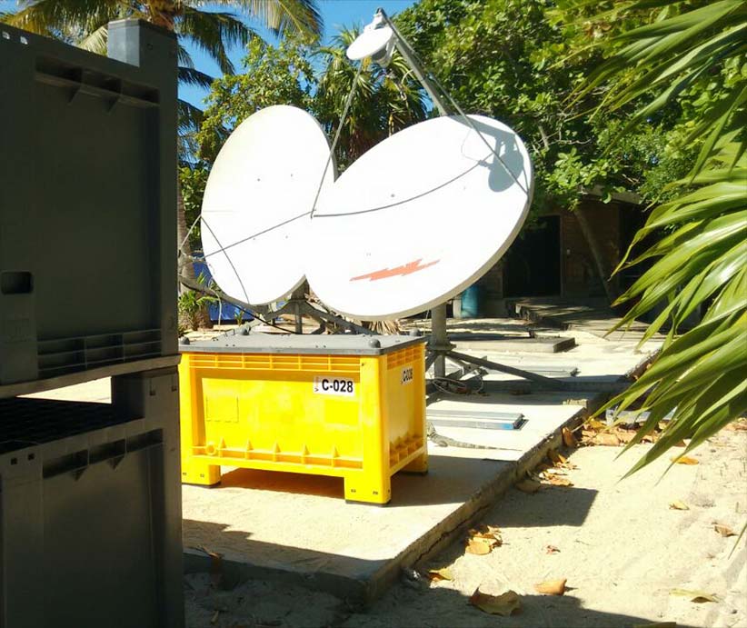 Broadcast system for satellite signal transmission