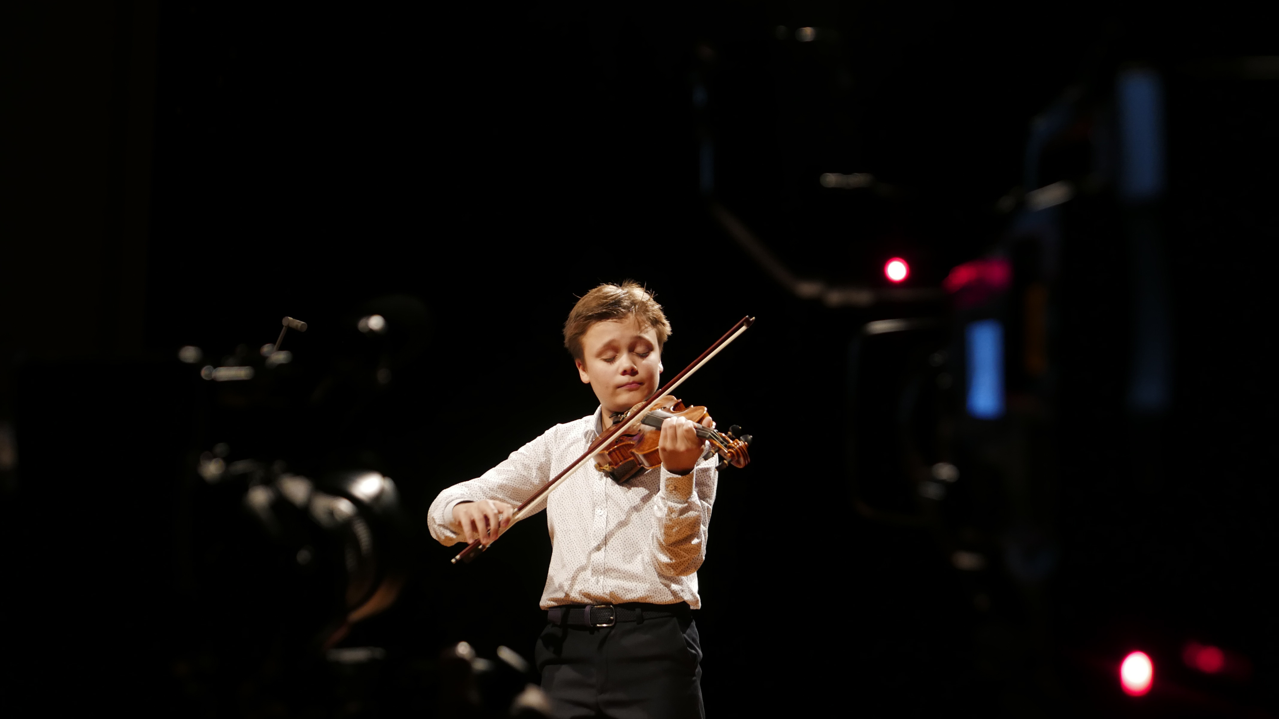 PVM17 documentary Videe Violin talent